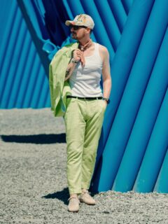 My very hard-to-miss highlighter-lime look for my second day at Pitti Uomo 110. The heat was absolutely insane, the kind of heat that makes you go… 🥵🔫. Maybe that’s why this unexpectedly became a day of firsts. Anyone who knows me knows that ending 🆙 in a tank 🔝 is definitely not my usual move, but with temperatures like these, at some point I simply gave in. Add a one-of-a-kind hand-painted Lupin III cap 🎨 inspired by the world’s most incorrigible gentleman thief and one of the hottest days I’ve ever experienced at the Fortezza. The result was bold, unexpected and probably one of the most distinctive outfits I’ve worn in a long time. And I had a lot of fun rocking it. 💚

#PittiUomo110 #PittiUomo #Florence #FortezzaDaBasso #TBstyle