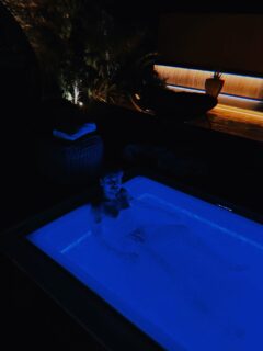 Sometimes the best company is your own. A little reset, warm water, quiet thoughts and no noise around. Just recharging for what’s next 🌌 #satnight #recovery #jacuzzi #telekinesis #TBstyle