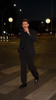 Sexy in Black. 🖤 Even on the hottest summer nights, stealing the night, one step at a time. Total black is never just a color, it’s an attitude. 🕶️ #SummerNights #streetstyle #menswear #tbt #TBstyle