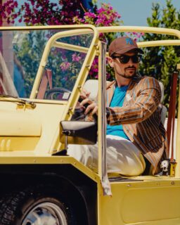 Sunshine, open air, good company and that spring feeling you can’t fake 🌞 some seasons don’t just change the weather, they change the mood #MondayMotivation #menswear #springtime #april #TBstyle