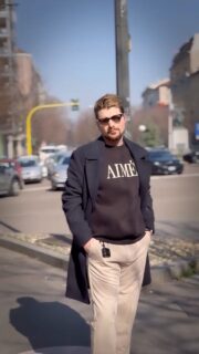 A Monday kind of day… “aimè” 🥹
Some things slip away but I keep going 😎 #mondaymood #november #newweek #aimé #onthestreet #TBstyle